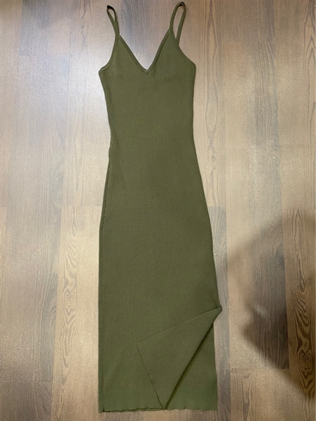 Đầm body xanh rêu HP+