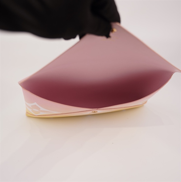 Túi LV clutch hồng vàng+