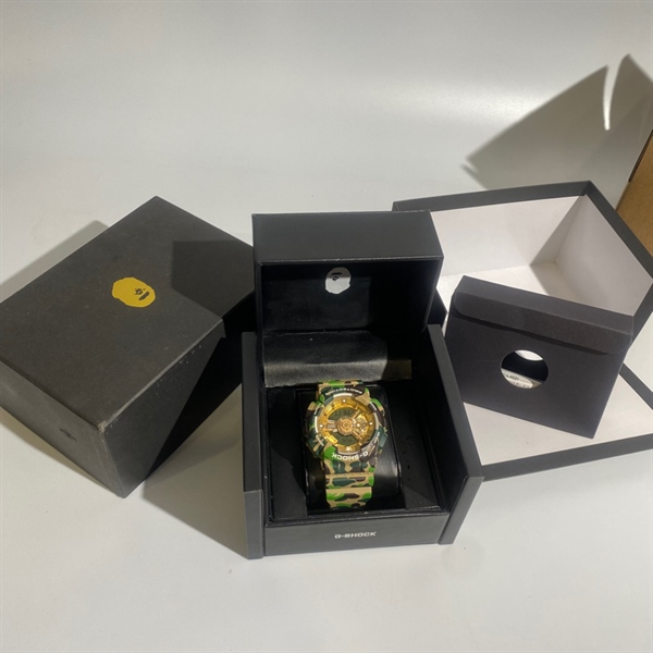 Đồng hồ G’Shock