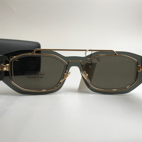 Kính mát Versace KG