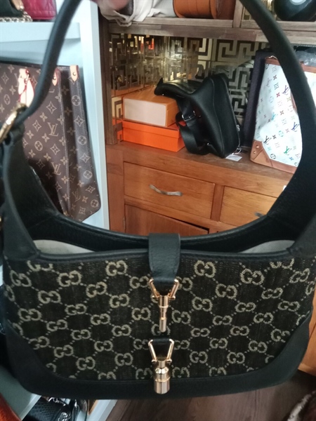 Túi GG Jackie đen