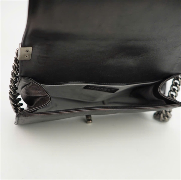 Túi Chanel đen in hình size 24 ++