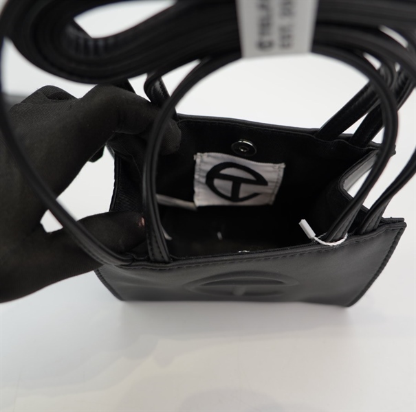 Túi TELFAR màu đen KG+