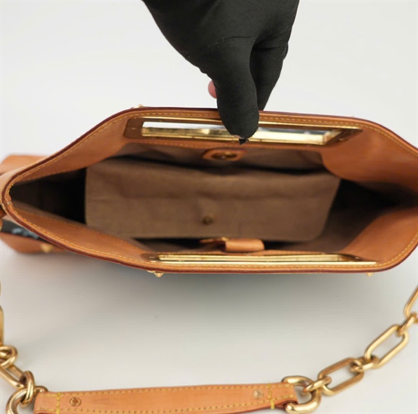 Túi LV hoa đen cầm tay size 25 ++