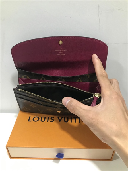 Ví LV Lòng Đỏ Mận+