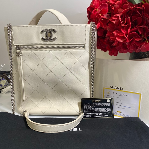 Túi Chanel trắng KG+