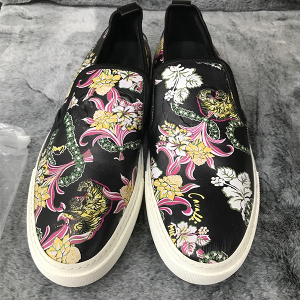 Giày Karl Lagerfeld Họa Tiết Size 39 KG+