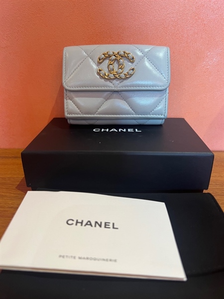Ví Chanel gập 3 màu xanh ngọc+