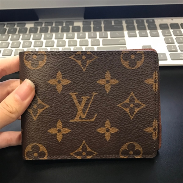 Ví LV hoa nâu +