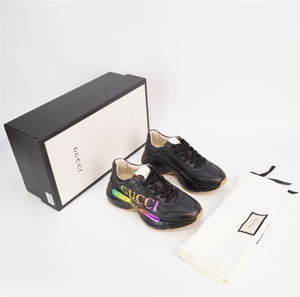 Giày GG in logo KG+