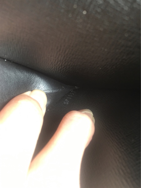 Túi LV đen ô vuông KG+