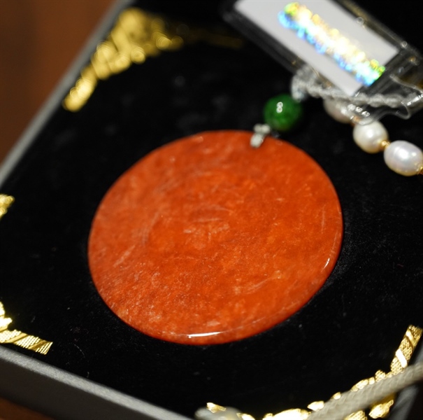 Mặt cẩm huyết 358997 +