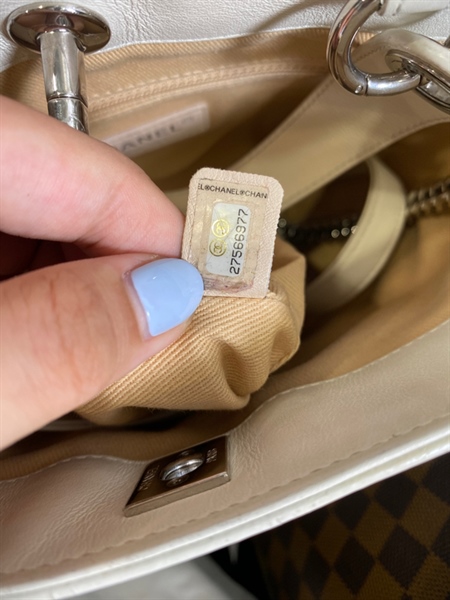 Túi Chanel trắng KG+