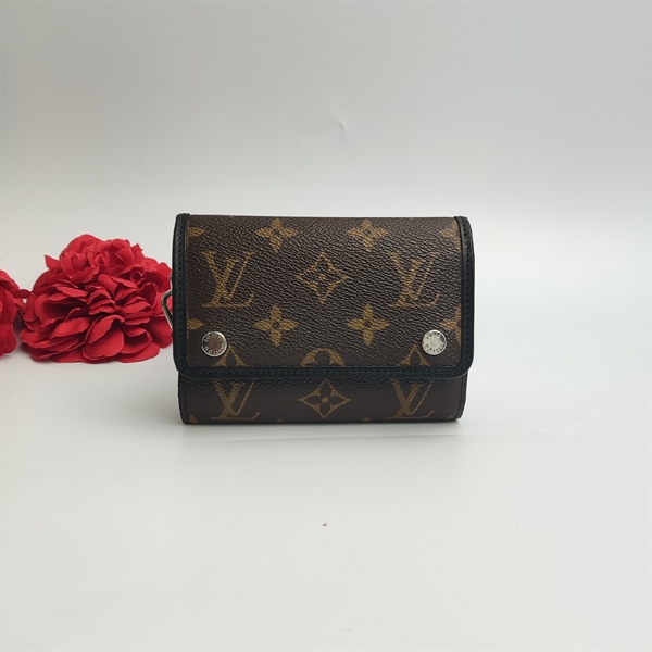 Ví LV gập 3 KG +5