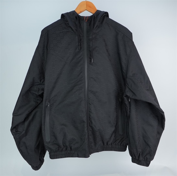 Áo khoác GG in hoạ tiết logo KG+