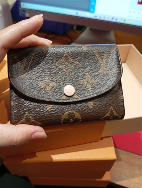 Ví LV card hoa nâu +