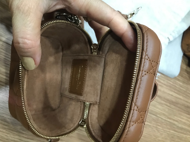Túi hộp Dior nhỏ nâu da mềm +