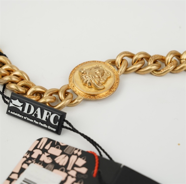 Thắt lưng VERSASE vàng KG+