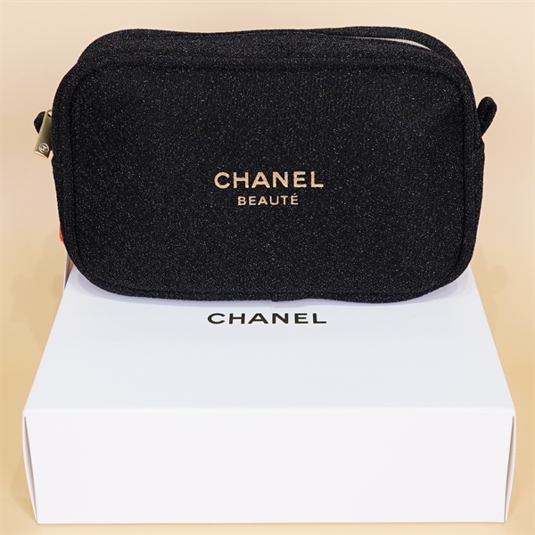 Túi Chanel Beauty đen lấp lánh KG+