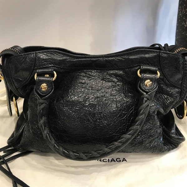 Túi Balenciaga đen KG+