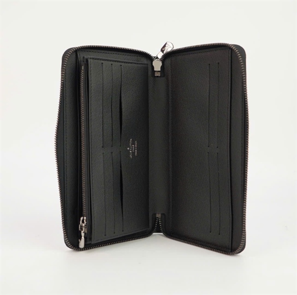 Ví LV hoa xanh đen TB+