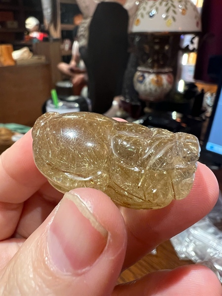 Cụ Tỳ Hưu thạch anh tóc vàng size lớn +