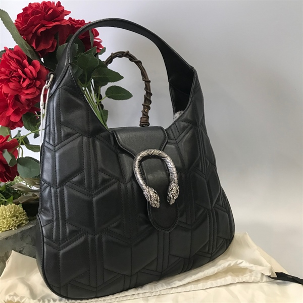 Túi đeo khoá rồng Gucci