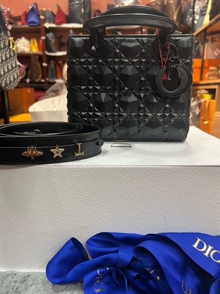 Túi Dior Lady Kim cương đen KG+