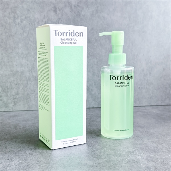 Sữa Rửa Mặt Torriden Balanceful Cica Cleansing Gel 200mL