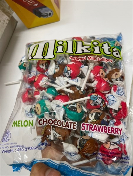 Kẹo mút Milkita