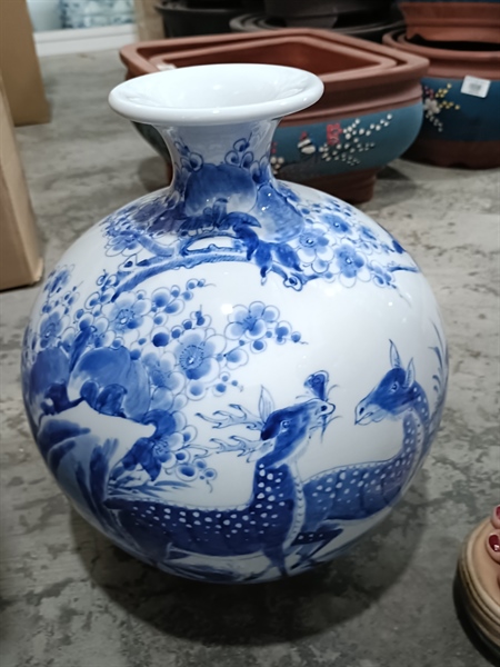 BÌNH SỨ HÚT LỘC H30