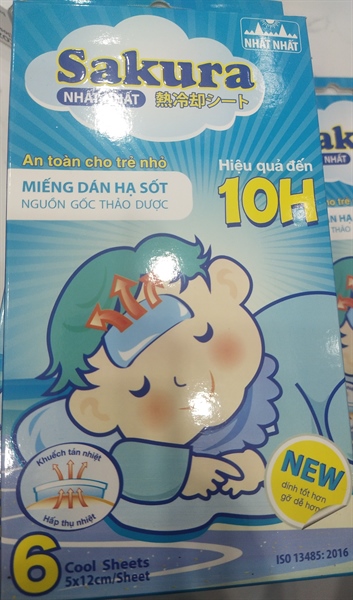 dán hạ sốt sakura