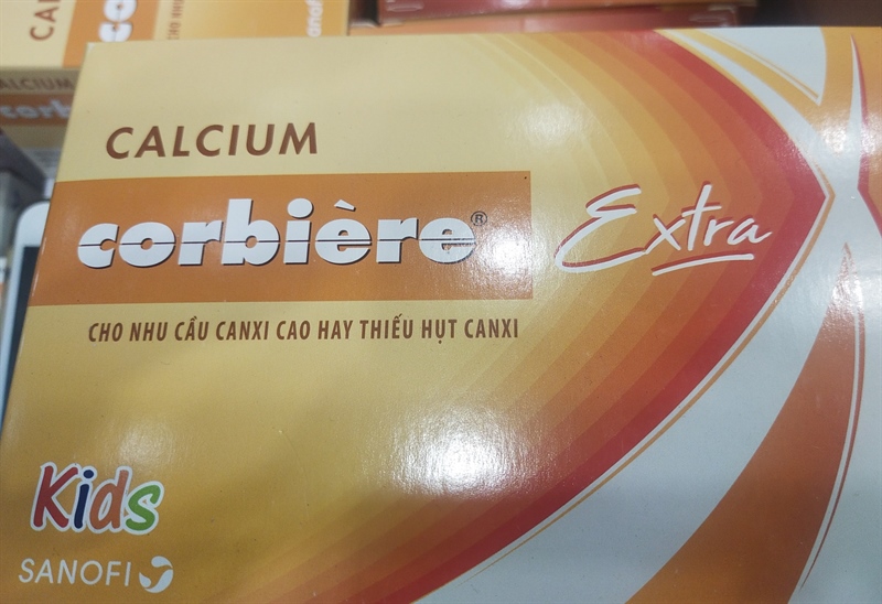 Calcium corbiere extra kids hộp 30 ống