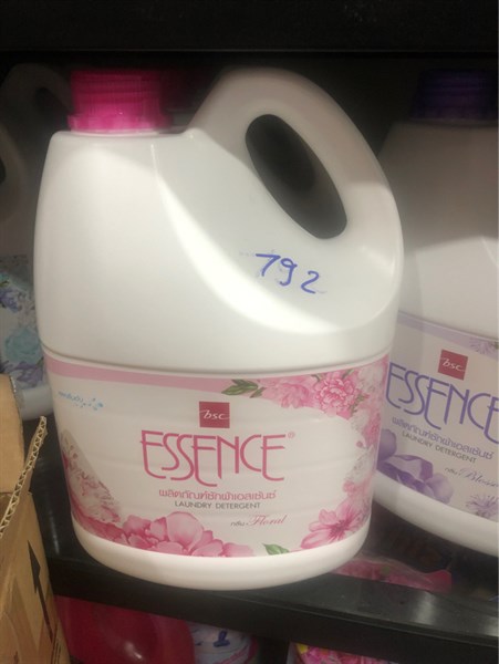 NƯỚC GIẶC ESSENCE CAN 3500ML XANH , HỒNG , TÍM, GIẶC MÁY, GIẶC MÀU-duoc-ban-tai-Tạp Hoá Thái Lan