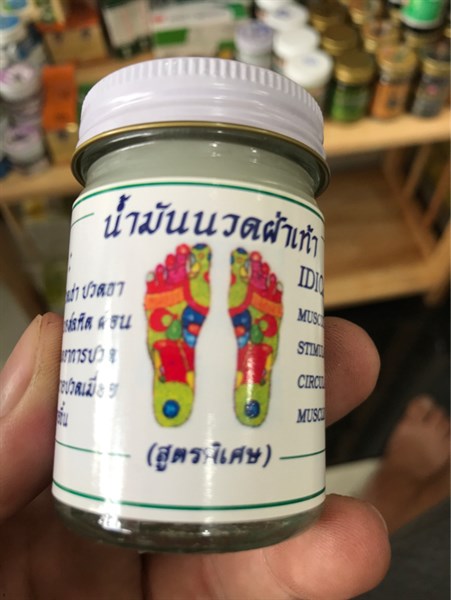 DẦU CÙ LÀ BẤM NGUYỆT BÀN CHÂN-duoc-ban-tai-Tạp Hoá Thái Lan