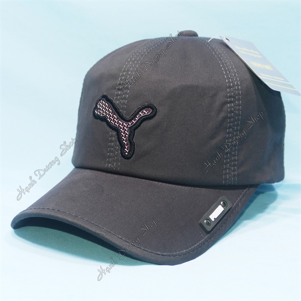 Nón kết thêu mặt da con báo và đóng sò ở kết