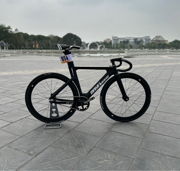 Xe Fixed Gear Magicbros CX10 Build full carbon( Bị xước ít)