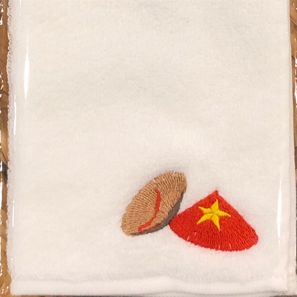 ノンラー模様タオル Khăn Mặt Thêu Hoạ Tiết Nón Lá