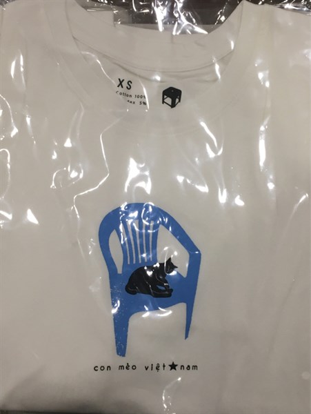 XSサイズ白Tシャツ Áo Phông Trắng Size XS