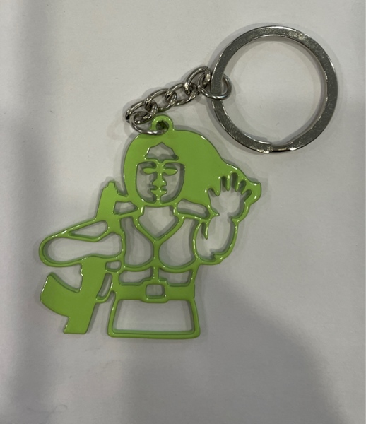 MA key holder cô gái cầm súng xanh lá cây