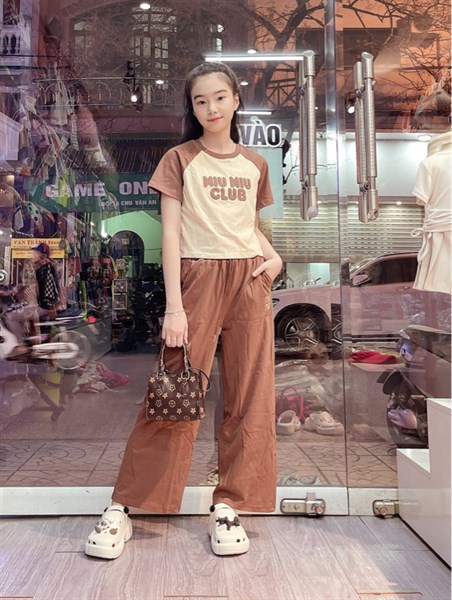 Set MiuMiu Club sành điệu hồng, nâu 1-5