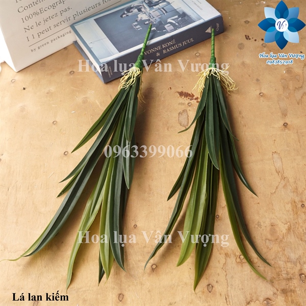 Lá lan kiếm - Lá cành ngắn - Hoa Lụa Vân Vượng