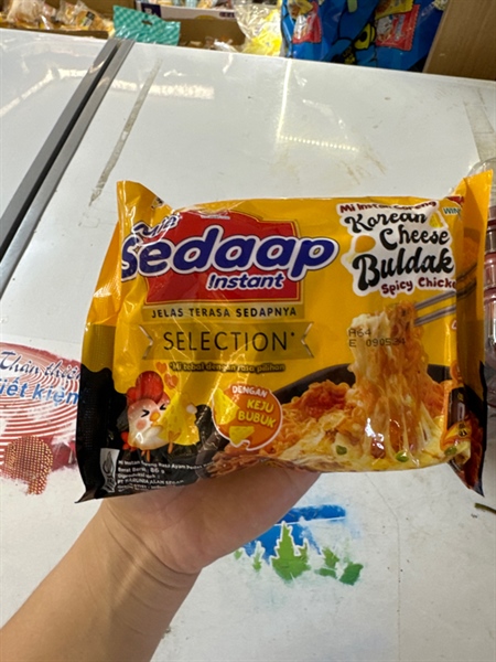Mì trộn Sedaap phô mai lốc Lẻ