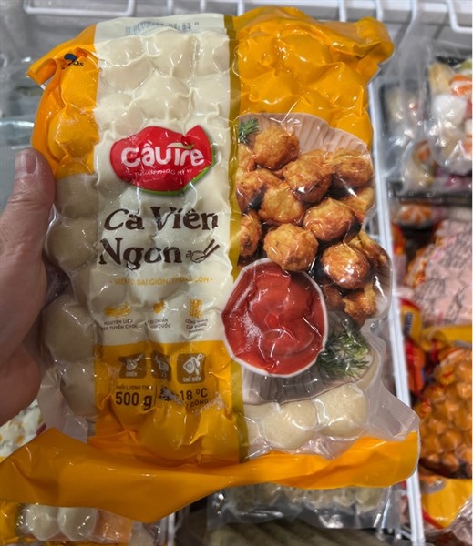 Cá viên ngon cầu tre