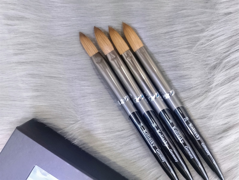 Cọ đắp Kolinsky Germany số 18