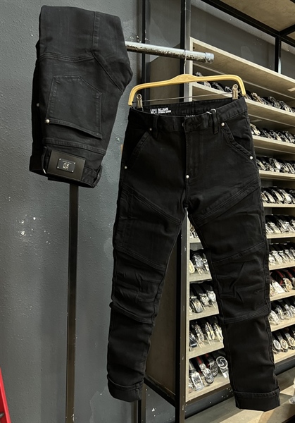 Jean Dài - QCUHX Siêu cấp - N82 đen ráp khóa kéo