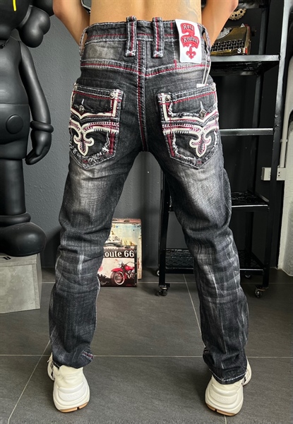 Jean Dài - ROCK đen chỉ đỏ