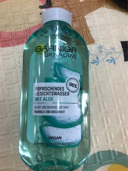 NƯỚC HOA HỒNG GARNIER NGUYÊN CHẤT CHO DA THƯỜNG 200ML