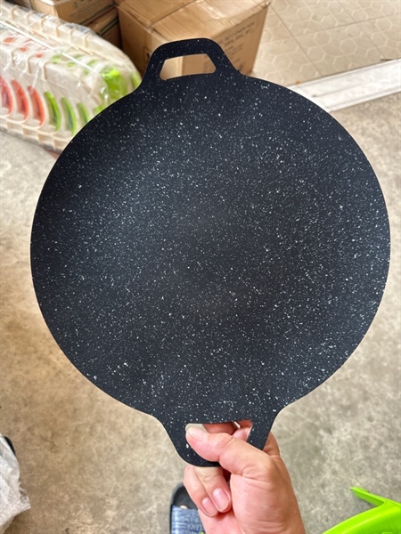 Chảo gang 34cm có tai 900 g