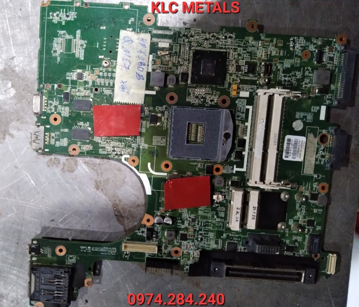 Main laptop 0 chip